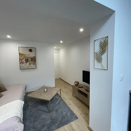 T2, Parking Prive Argelès-Gazost